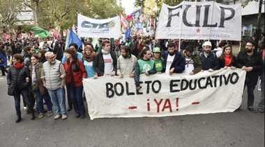 Enorme movilización por el Boleto Estudiantil Gratuito