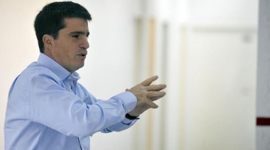 Para el senador Allan a "Baradel no le interesan los chicos"