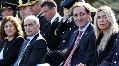 Garro y Salvador celebraron el 25 de mayo con un histórico desfile en La Plata