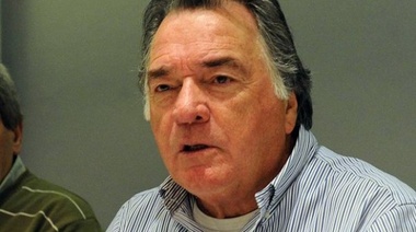 Para Barrionuevo el Ministro de Energía es un "incapaz total"