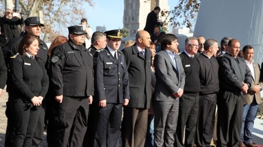 Sin la presencia de Garro, La Plata celebró el Día de la Bandera