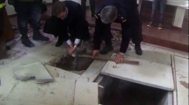 Hallan tres bóvedas donde en el convento donde fue detenido López