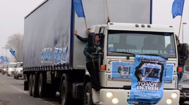 Realizaron una caravana para que vuelva el Tren a La Plata