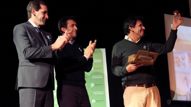 Facundo Manes brindó una charla para adultos mayores