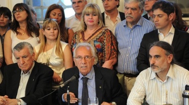 Recalde anticipó que el FpV rechazará la Ley de Empleo Joven de Macri