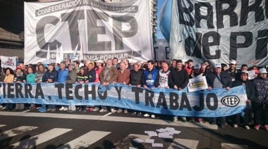 Más de 100 mil personas se movilizaron pidiendo trabajo