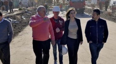 Vidal y Menéndez recorrieron juntos las obras de la ruta 21 en Merlo