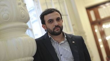 Grosso: "Hay que articular acuerdos para frenar las políticas neoliberales"