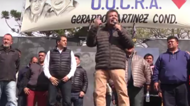 La UOCRA se alineó con Sergio Massa