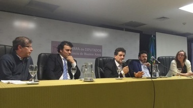 Excluidos del PROCREAR exigen que el Gobierno les dé una solución