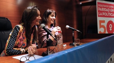 Malena Galmarini y Victoria Donda juntas por la Paridad de Género