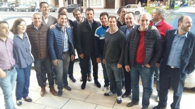 Juan Curuchet formalizó su incorporación al Frente Renovador