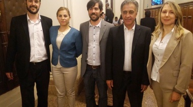 La Izquierda intentó anular el incremento de las dietas de los legisladores