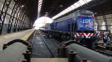 Dirigentes peronistas reclaman la vuelta del tren a La Plata