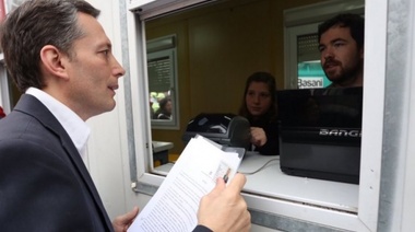 El Intendente de Estaban Echeverría confirmó el pago de un bono de fin de año