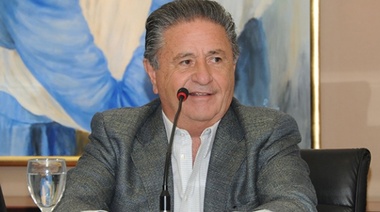 Duhalde: "El peronismo está todo desparramado, como un hormiguero pateado"