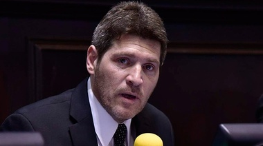 Tras la renuncia de Falbo, proponen cambios en la selección del Procurador