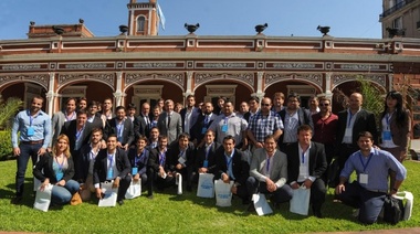 Frigerio y Delfino encabezaron el 1er Encuentro Nacional de Intendentes Sub 35