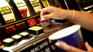 Prohibieron los cajeros automáticos en bingos, casinos e hipódromos