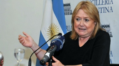 Para Malcorra, la muerte de Fidel Castro "cierra un capítulo"