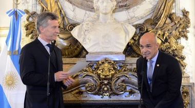 Macri puso en funciones a Gustavo Arribas como titular de la AFI