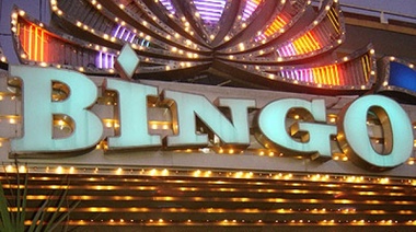 Ahora, a pagar entrada para ingresar al bingo