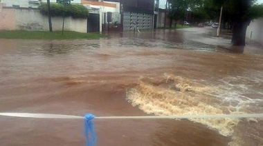Más de 300 evacuados en Pergarmino y Arrecifes por inundaciones