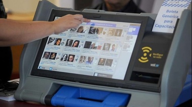 Problemas para el Gobierno por la fallida ley de voto electrónico