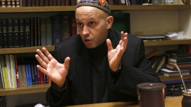 Bergman afirmó que no va a renunciar