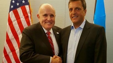 Massa se reunió con Rudolph Giuliani