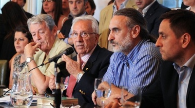 El kirchnerismo irá a juicio contra "el espurio" DNU que cambia las ART