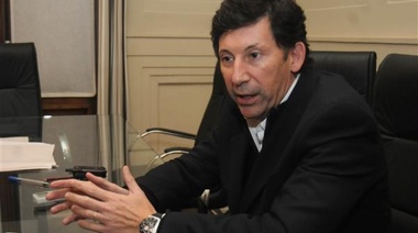 Piden la indagatoria de Posse por irregularidades en un plan de viviendas