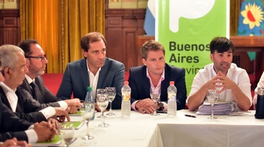 Garro participó del encuentro para facilitar los programas de hábitat