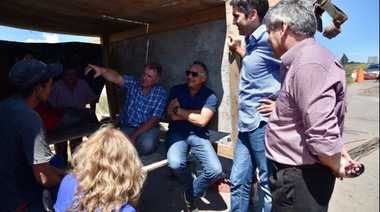 Diputados bonaerenses recorrieron las obras en la ruta 30