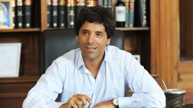 García De Luca: “El paro lo hacen quienes se callaban con la inflación”