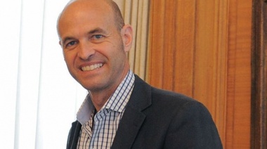 Dietrich irá mañana al Congreso a responder preguntas sobre tarifas y Avianca