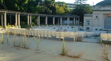 Solicitan informes sobre el avance y ejecución de obras en el Teatro del Lago