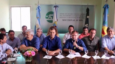 Randazzo recibió el apoyo de un amplio sector del peronismo