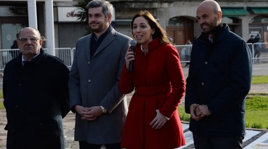 Vidal, Peña y Dietrich  presentaron el metrobús en Mar del Plata