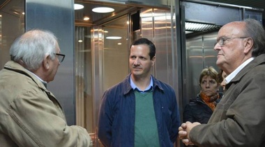 Trezza y De Mendiguren recorrieron una fábrica en Lomas de Zamora