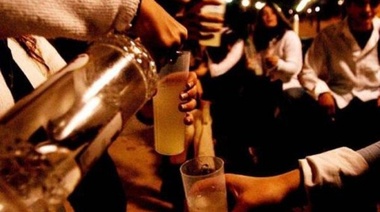 Exhiben cifras alarmantes del consumo de alcohol en la adolescencia