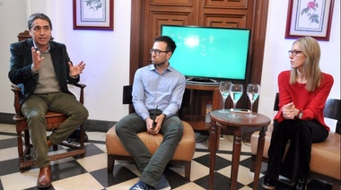 Lorenzino pidió discutir un nuevo sistema electoral para el 2019