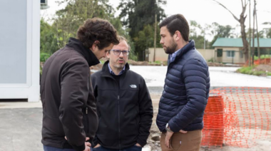 Lucas Delfino recorrió la obra de Combate Pavón junto a Diego Valenzuela