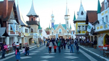 En el Día de la Primavera, relanzarán la República de los Niños