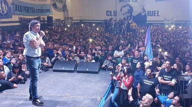 Máximo encabezó un acto de homenaje a Néstor Kirchner y criticó al gobierno