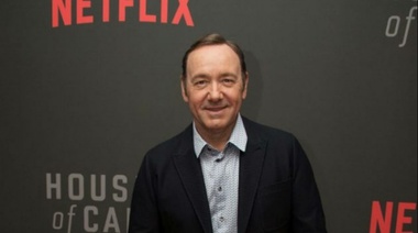 Por las denuncias de acoso sexual, Netflix despidió a Kevin Spacey