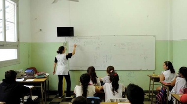 Polémica por la eliminación de los docentes que no son docentes