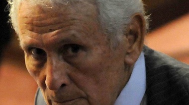 Le dieron la prisión domiciliaria a Miguel Etchecolatz