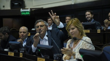 Abarca: "La restauración de fondos para la Provincia es una engaña pichanga"