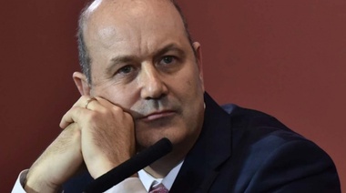 El titular del Banco Central aprendió cuantos pares son tres botas